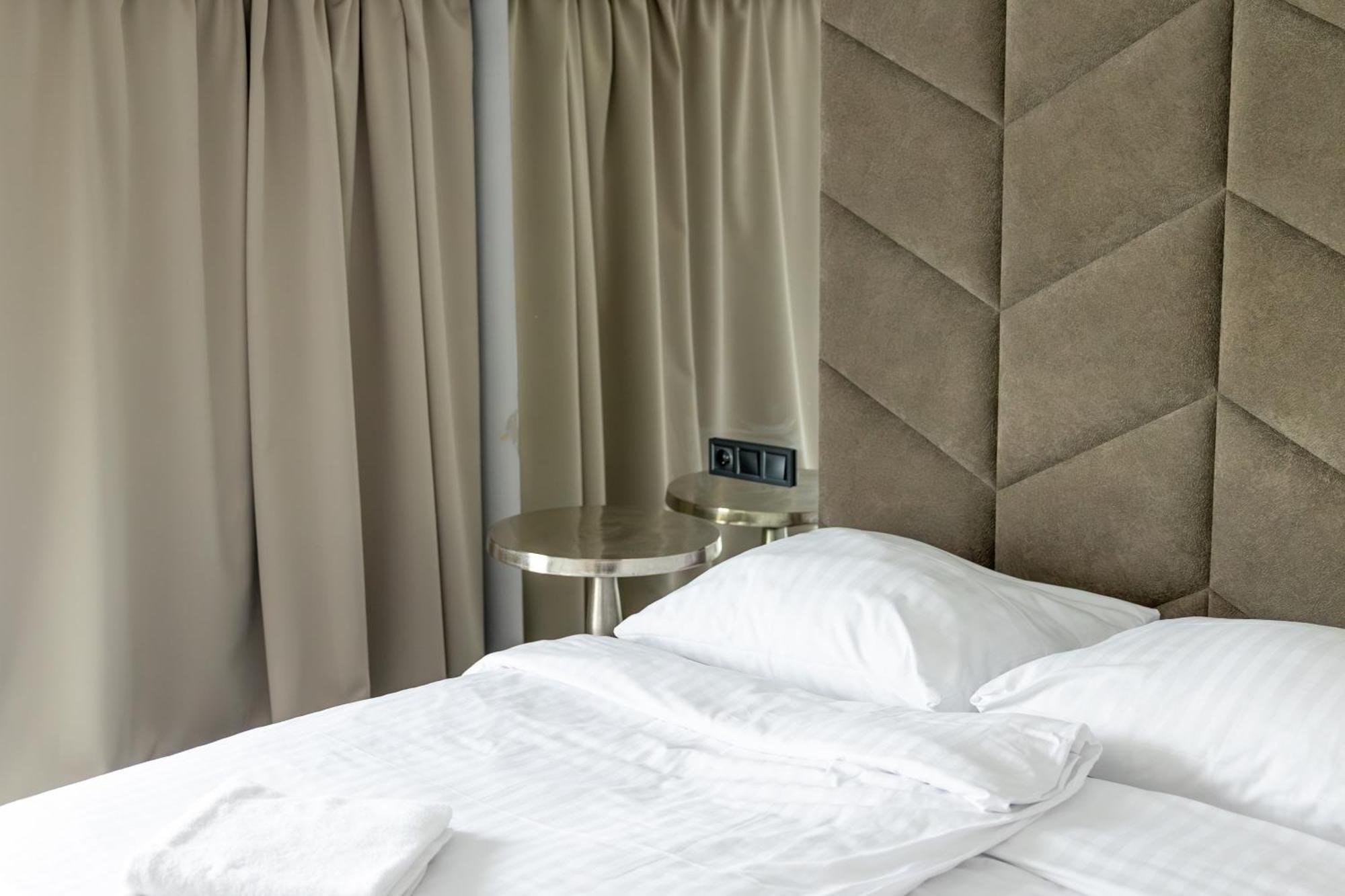 Hotel Maly Mlyn Stargard Szczeciński Exteriör bild